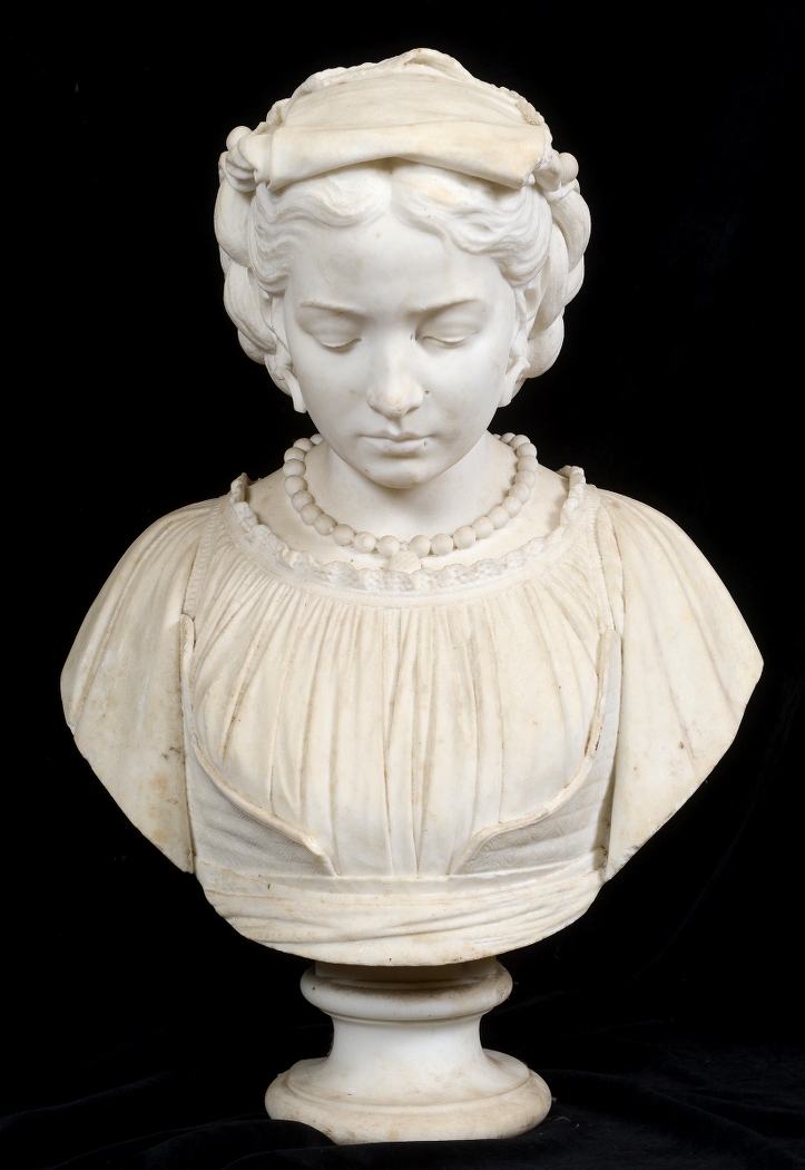 cottage Italian marble bust
